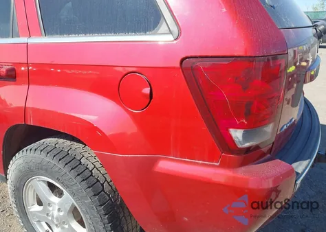 2005 Jeep Grand Cherokee Limited z USA, uszkodzony, nr VIN 1J4HR58205C703724